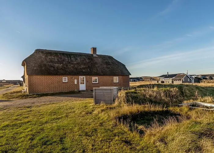 Dom wakacyjny Amber - 300m From The Sea By Interhome Harboør
